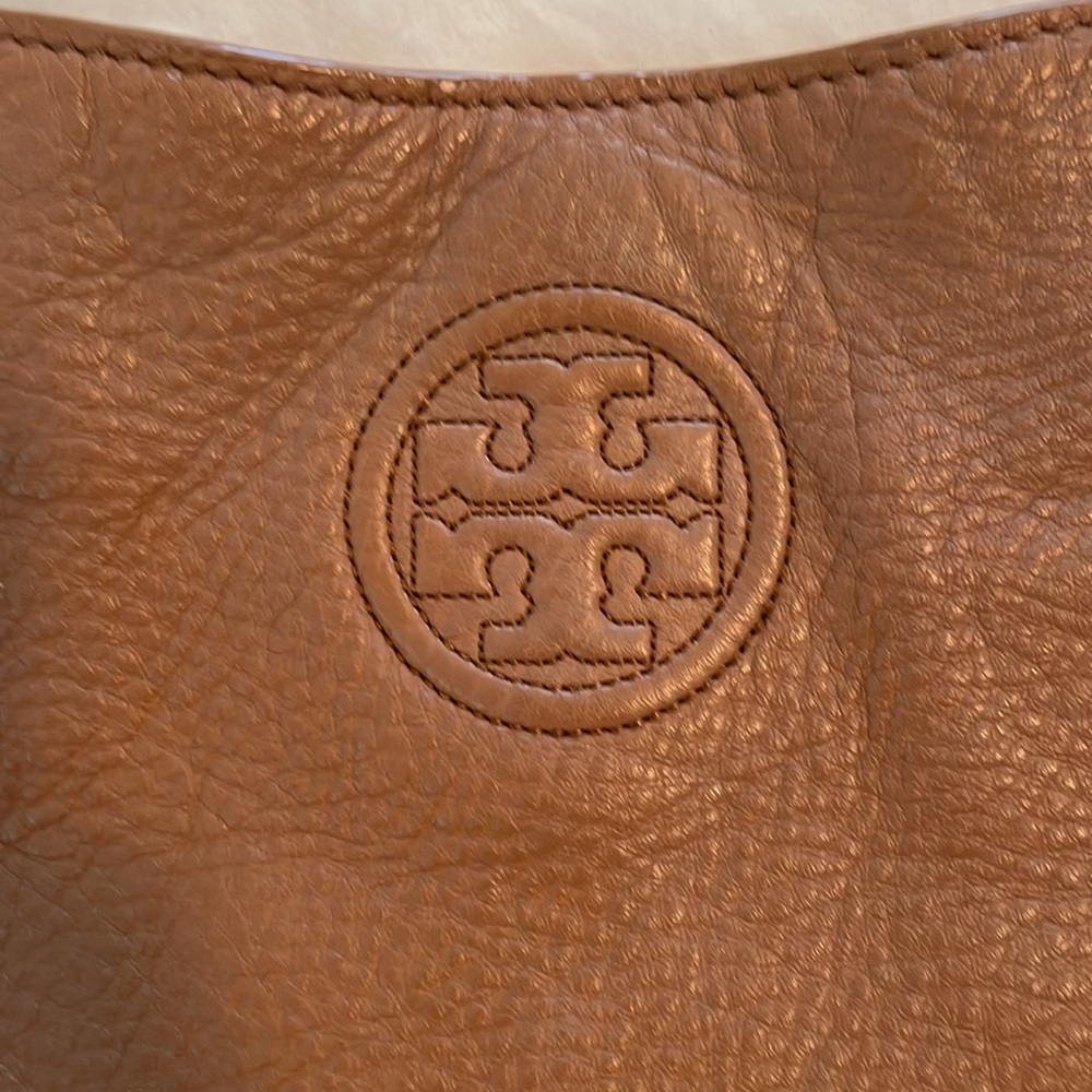 Tory Burch Brown Hobo Shoulder Bag With Chain Straps - Picture 5 of 17